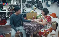 Dưới ô cửa sáng đèn - Tập 28: Sinh bị bà chủ gạ ở lại qua đêm