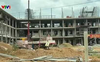Hơn 100 cán bộ, chiến sĩ hỗ trợ xây dựng trường nội trú giữa núi rừng Tây Giang