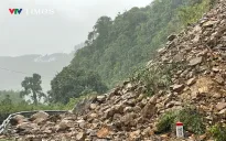 Mưa lớn gây sạt lở nghiêm trọng, đe dọa khu dân cư ở Tuyên Quang