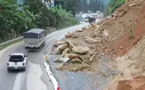 Nhiều tuyến đường ở Lào Cai sạt lở do mưa lớn kéo dài