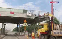 Tháo dỡ trạm thu phí cầu Đồng Nai