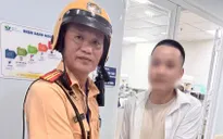 Hà Nội: CSGT mở đường trong giờ cao điểm, đưa bé trai 3 ngày tuổi đi cấp cứu kịp thời