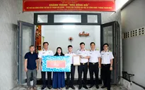 Hải quân bàn giao "Nơi an cư" cho cán bộ, chiến sĩ hoàn cảnh khó khăn