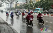 Mưa lớn nhiều khu vực, có nơi trên 300mm, cảnh báo lũ trên các sông ở Bắc Bộ và từ Thanh Hóa đến Quảng Trị
