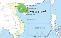 Áp thấp nhiệt đới di chuyển chậm, biển động mạnh