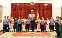 Tổng Bí thư, Chủ tịch nước Tô Lâm trao quyết định bổ nhiệm 4 Kiểm sát viên Viện kiểm sát nhân dân tối cao
