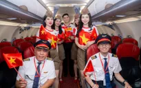 Sắc đỏ sao vàng rực rỡ từ sân bay đến những chuyến bay Vietjet dịp Quốc khánh 2/9