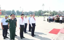 Tổng Bí thư, Chủ tịch nước Tô Lâm dâng hương tưởng nhớ Chủ tịch Hồ Chí Minh