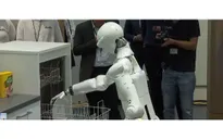 Robot tiến gần tới các hộ gia đình
