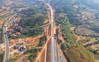 Chạy nước rút đưa loạt cao tốc về đích cuối năm