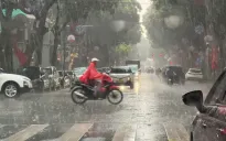 Bắc Bộ và Trung Bộ có nơi mưa to trên 550 mm, cảnh báo triều cường ven biển Nam Bộ