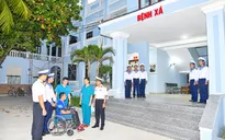 Trường Sa: Kịp thời điều trị ngư dân bị áp-xe vùng mặt trên tàu cá