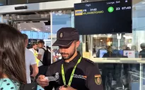 Italy và Tây Ban Nha tiếp tục kiểm soát biên giới lẫn nhau