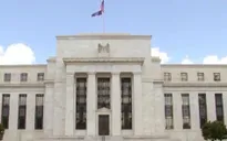 Áp lực lạm phát phủ bóng cuộc họp chính sách của FED