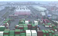 Xuất khẩu Nhật Bản tăng tháng thứ 12 liên tiếp