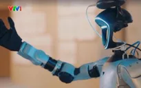 “Những sinh viên robot” lần đầu tốt nghiệp