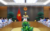 Thủ tướng: Xử lý dứt điểm việc thiếu sách giáo khoa trước 25/9