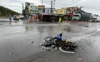 Xe khách gây tai nạn liên hoàn làm 2 người tử vong, nhiều người bị thương