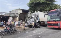 Tai nạn liên hoàn trên Quốc lộ 1A, một người đi xe máy tử vong