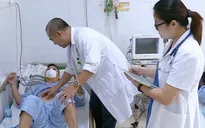 Sốt xuất huyết: Hạ sốt chưa phải đã qua nguy hiểm