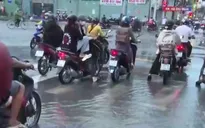 Triều cường dâng cao, nhiều khu vực ngập úng