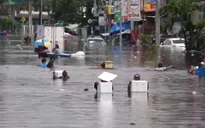 Thái Lan: Cuộc sống đảo lộn do lũ lụt tại Bangkok