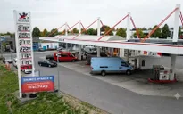 G7 thống nhất xả 100 triệu thùng diesel và dầu thô