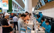 Vé máy bay Tết 2027: Đội tàu bay tăng, giá chưa hạ nhiệt
