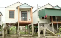 Nhà chống lũ giúp xóm vạn chài sông Lam yên tâm mùa mưa bão