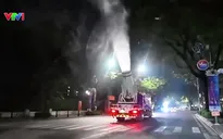 Hà Nội thí điểm xe phun sương dập bụi trong mùa ô nhiễm không khí