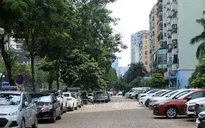 Gửi ô tô ở Hà Nội có nơi lên tới 7,5 triệu đồng/tháng