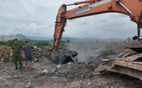Khởi tố 2 đối tượng liên quan vụ chôn lấp trái phép 300 tấn chất thải