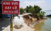 Sạt lở bờ sông Tiền làm ảnh hưởng các hộ dân