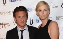 Con gái Sean Penn có thiện cảm với bạn gái mới của cha
