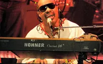 Stevie Wonder tham gia Mama Awards 2013