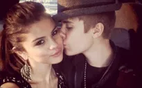 Justin Bieber lại tái hợp với Selena Gomez