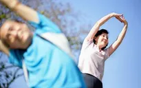Đón nhận tuổi mãn kinh như giai đoạn mới của cuộc đời