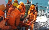 Cứu một thuyền viên người Nga gặp nạn trên biển