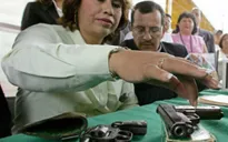 Mexico khuyến khích “đổi súng lấy đồ điện tử”