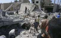 Quân đội Syria tấn công bằng pháo hạng nặng vào Qusair