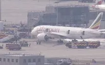 Thêm một máy bay Boeing 787 Dreamliner bốc cháy