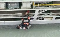 Hàn Quốc huy động tối đa lực lượng giải cứu hành khách trong vụ đắm tàu