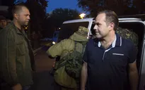 Ukraine: Lực lượng chống Chính phủ trả tự do cho quan sát viên OSCE