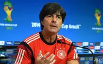 HLV Joachim Loew căng thẳng trước trận gặp Brazil