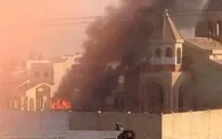 Phiến quân Hồi giáo ISIL phóng hỏa nhà thờ 1.800 năm tuổi ở Iraq