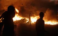 Người dân Gaza tranh thủ tích trữ nhu yếu phẩm
