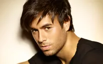 Enrique Iglesias: Tôi hoàn toàn chắc chắn về giới tính của mình