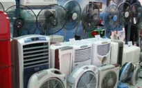 Đồ điện lạnh bình dân hút khách