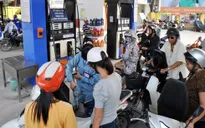 Tăng thuế nhập khẩu, không giảm giá bán xăng dầu