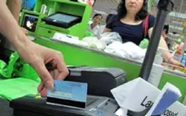 Thanh toán bằng tiền mặt giảm mạnh